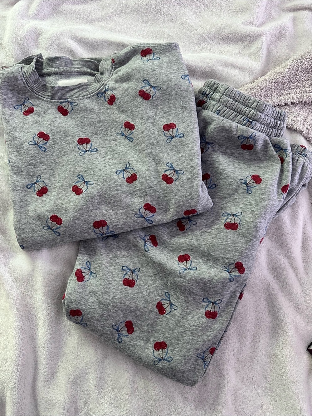 Womens Gray Cherry Print Loungewear Set - Cozy Long Sleeve Top & Pants